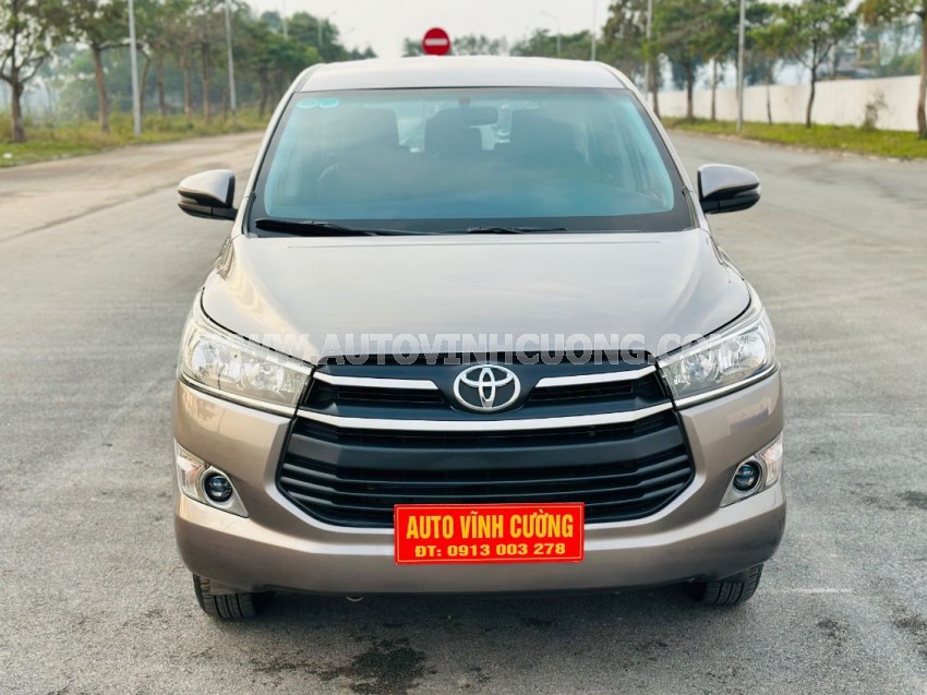 Toyota Innova 2.0E 2017