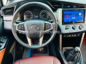 Xe Toyota Innova 2.0E 2017