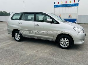 Xe Toyota Innova G 2010