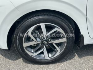 Xe Hyundai i10 1.2 AT 2022