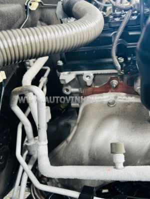 Xe Toyota Fortuner 2.7V 4x2 AT 2017