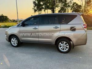Xe Toyota Innova 2.0E 2017