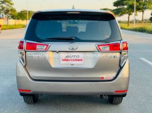Xe Toyota Innova 2.0E 2017