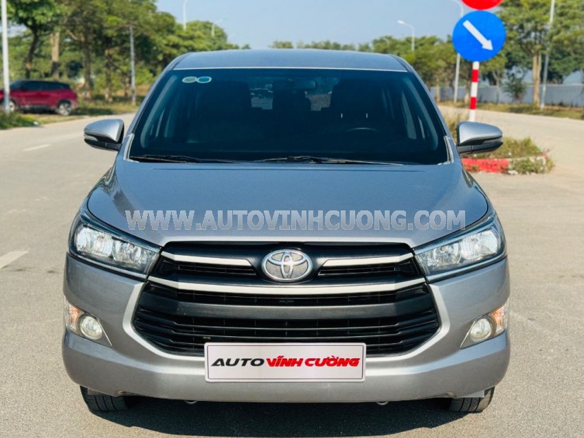 Toyota Innova 2.0E 2018