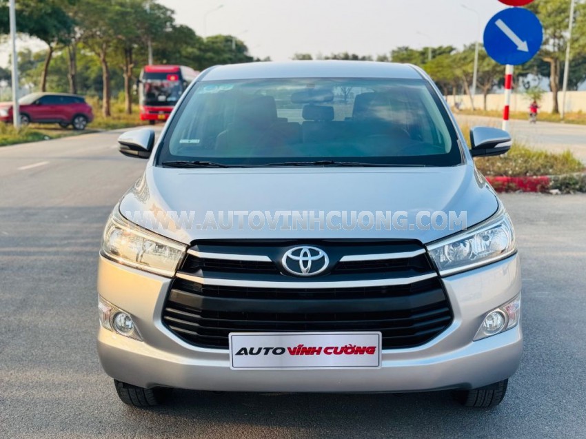 Toyota Innova 2.0E 2018
