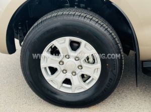 Xe Ford Ranger XLS 2.2L 4x2 AT 2018