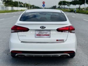 Xe Kia Cerato 1.6 MT 2018