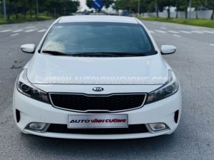 Kia Cerato 1.6 MT