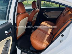 Xe Kia Cerato 1.6 MT 2018