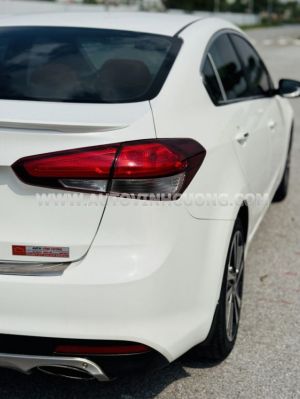 Xe Kia Cerato 1.6 MT 2018