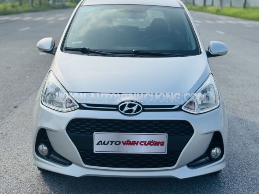 Xe Hyundai i10 Grand 1.2 AT 2019
