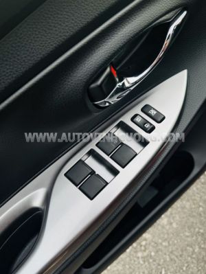Xe Toyota Yaris 1.5G 2017