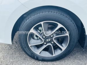 Xe Hyundai i10 Grand 1.2 AT 2019