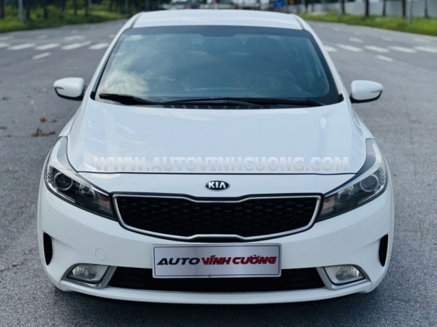 Xe Kia Cerato 1.6 MT 2018