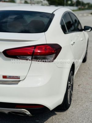 Xe Kia Cerato 1.6 MT 2018