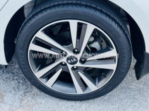 Xe Kia Cerato 1.6 MT 2018