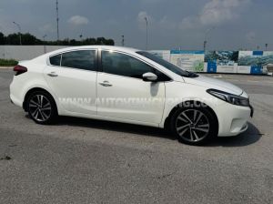 Xe Kia Cerato 1.6 MT 2018